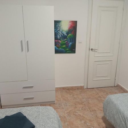 Disfruta Junto Al Mar, Playa A 1Min A Pie Y Bares Apartment Almeria Luaran gambar